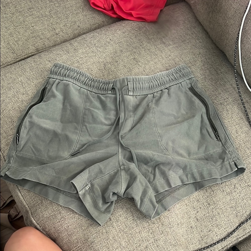 Athleta Gray Athletic Shorts Lightweight Elastic Waist